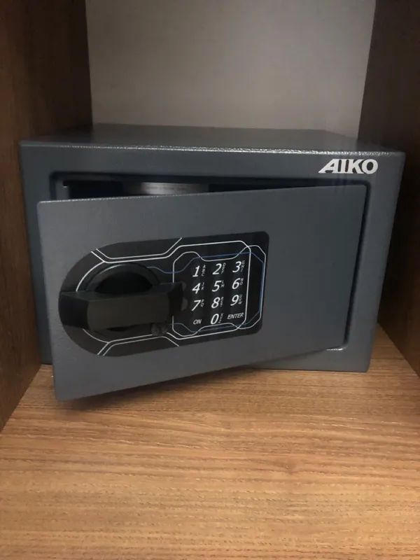 Мебельный сейф Aiko Т-170 EL купить в Гатчине Мебельный сейф Aiko Т-170 EL купить в Гатчине