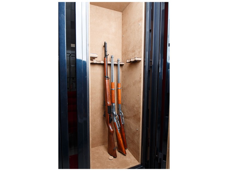Эксклюзивный сейф Valberg Jager 1660 купить в Гатчине Эксклюзивный сейф Valberg Jager 1660 купить в Гатчине