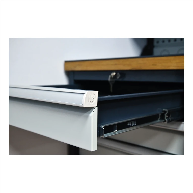 Верстак FBK 205.56.4-1 купить в Гатчине Верстак FBK 205.56.4-1 купить в Гатчине