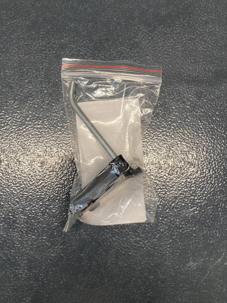 Крючок 75 мм купить в Гатчине Крючок 75 мм купить в Гатчине