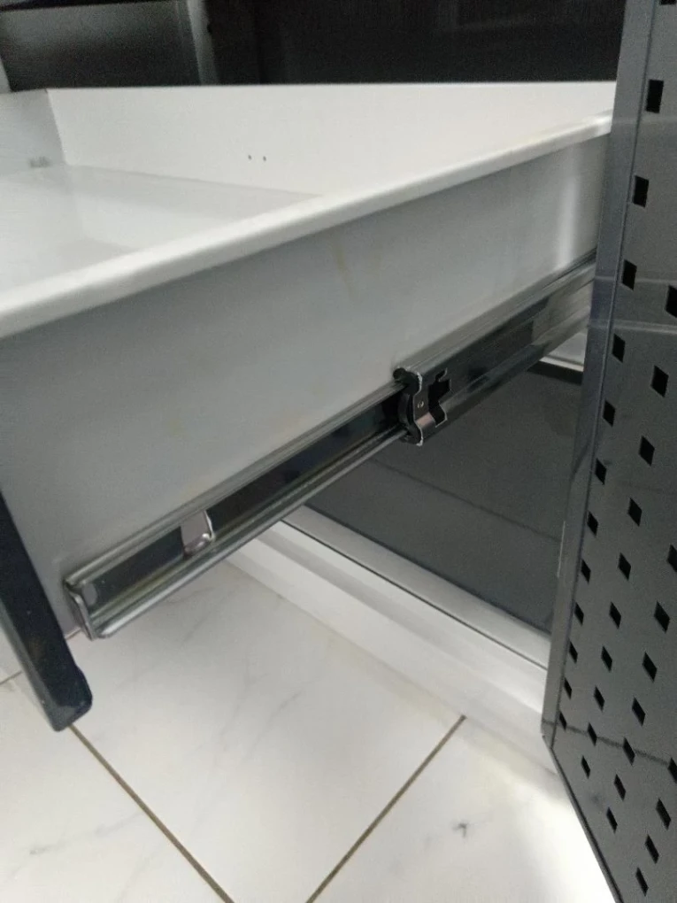 Шкаф инструментальный FBK 20 P.2S купить в Гатчине Шкаф инструментальный FBK 20 P.2S купить в Гатчине